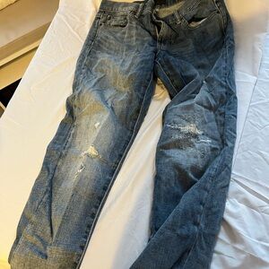 Uniqlo Women’s Blue Distressed Jeans